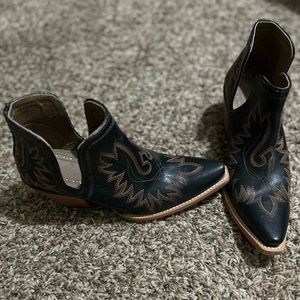 Ariat Dixon western boot sz 9